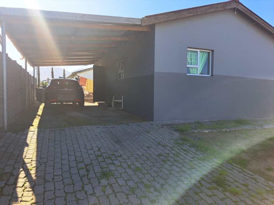 3 Bedroom Property for Sale in Sercor Park Western Cape